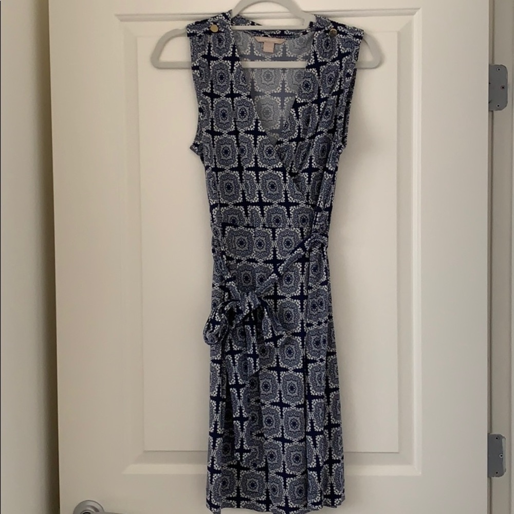 Navy and off white sleeveless dress